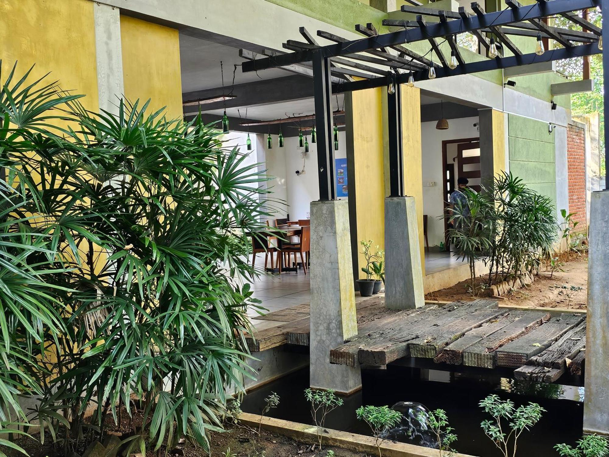 Royal Tusker Hotel Udawalawe Ngoại thất bức ảnh